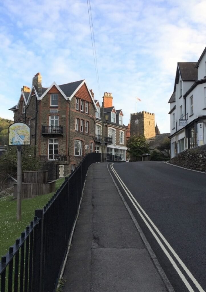 LL63 Castle Hill, Christine Brett, June 2020